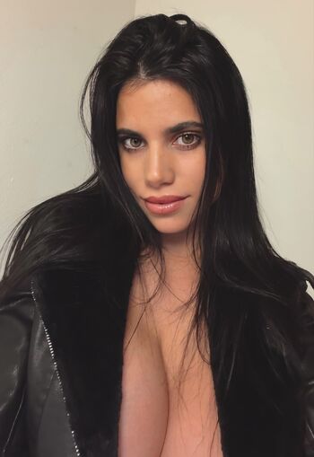 Full leaked Belu enrique private photo