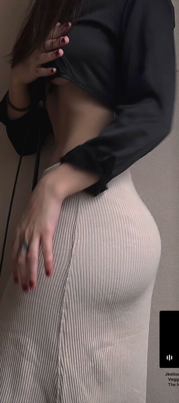 Full leaked Belu ottobri private onlyfans photo