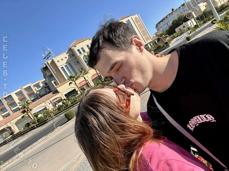 Full leaked Bengamin private photo