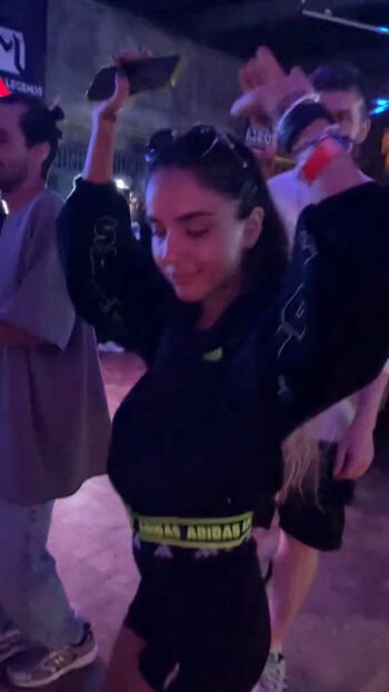 Full leaked Benvivien private onlyfans photo