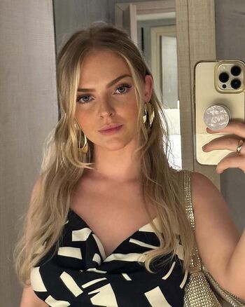 Full leaked Beth mae private onlyfans photo