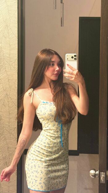Full leaked Bethcast private photo