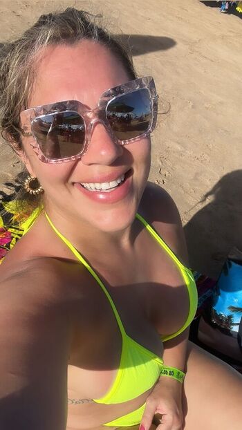 Full leaked Bethe correia private photo