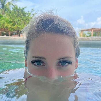 Full leaked Bethystory private photo