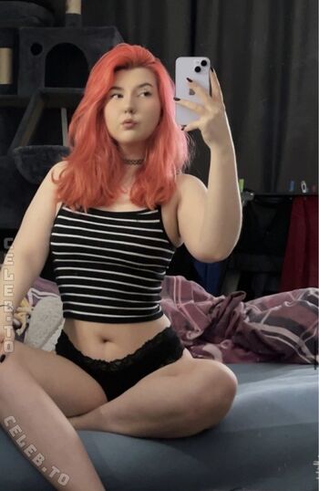 Full leaked Bettielaine private onlyfans photo