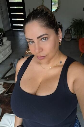 Full leaked Bettycacuba private onlyfans photo