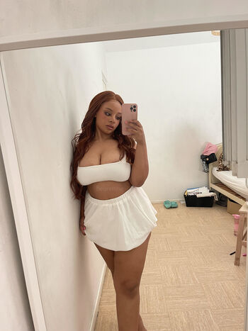 Full leaked Beurettine private photo
