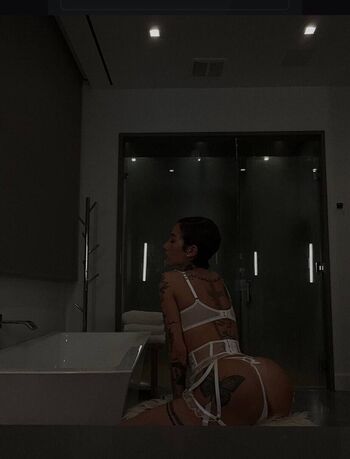 Full leaked Bhad bhabie page private photo