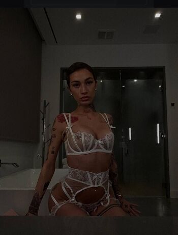 Full leaked Bhad bhabie page private photo