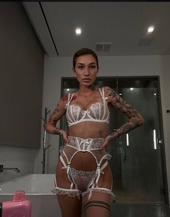 Full leaked Bhad bhabie page private photo