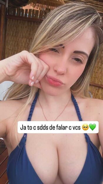 Full leaked Bianquinha page private photo