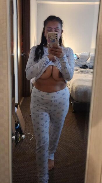 Full leaked Bibianacarina private photo