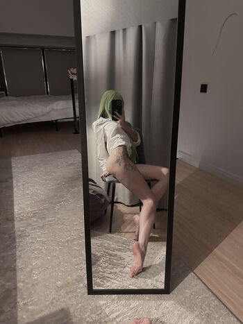 Full leaked Bibsye private photo