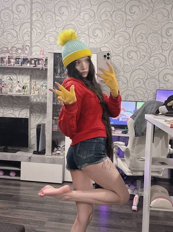 Full leaked Bibsye private photo