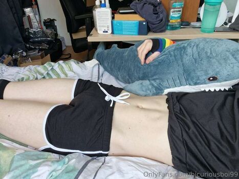 Full leaked Bicuriousboi private onlyfans photo