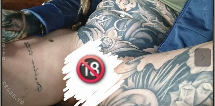 Full leaked Bierkoenigin private photo