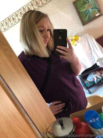 Full leaked Big booty momma private onlyfans photo