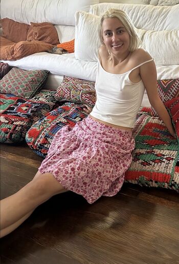 Full leaked Bigalsmowing private onlyfans photo