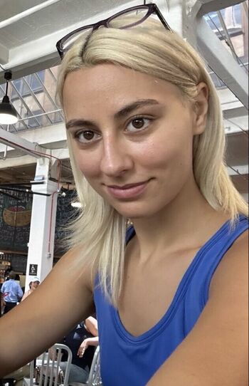 Full leaked Bigalsmowing private onlyfans photo