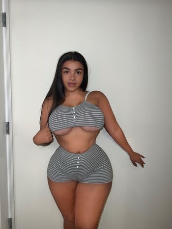 Full leaked Bigheartbriella private photo