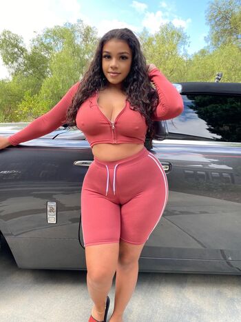 Full leaked Bigheartbriella private photo