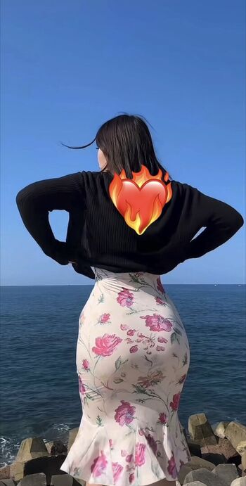 Full leaked Bigootyjin private onlyfans photo