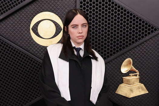 Full leaked Billie eilish  page private onlyfans photo