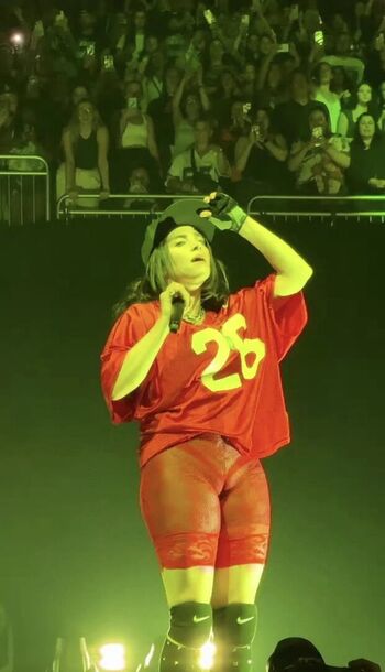 Full leaked Billie eilish  page private onlyfans photo