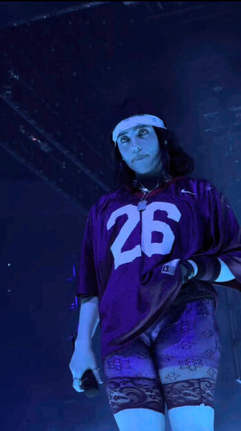 Full leaked Billie eilish  page private onlyfans photo