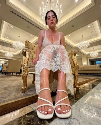 Full leaked Billie eilish  page private onlyfans photo