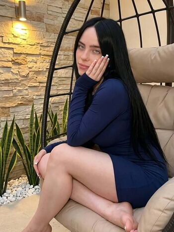 Full leaked Billie eilish  page private onlyfans photo