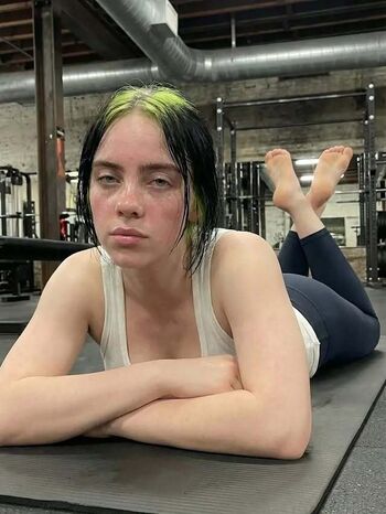 Full leaked Billie eilish  page private onlyfans photo
