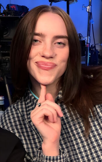 Full leaked Billie eilish  page private photo