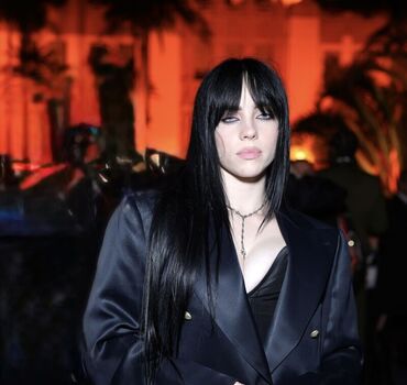 Full leaked Billie eilish page private photo