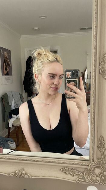 Full leaked Billie eilish fake page private onlyfans photo