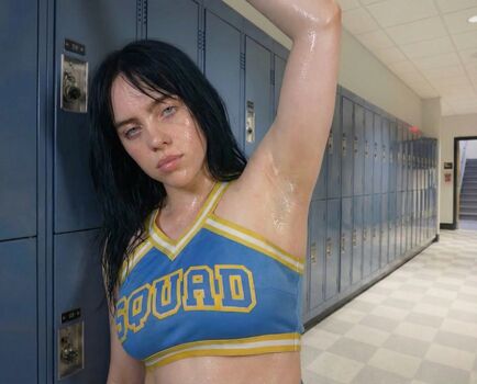 Full leaked Billie eilish fake page private photo
