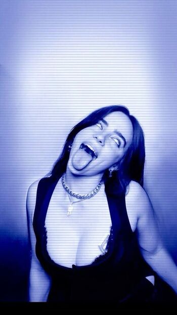 Full leaked Billie ellish private onlyfans photo