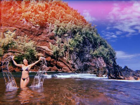 Full leaked Billie lourd private photo