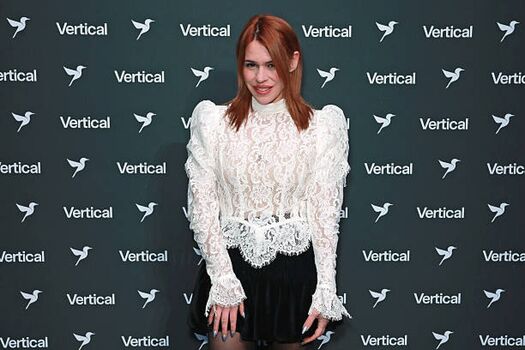 Full leaked Billie piper private photo