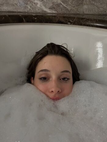 Full leaked Billybella private onlyfans photo