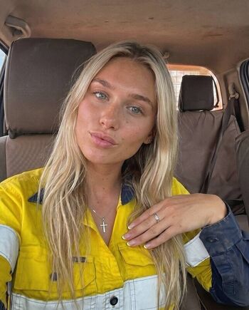 Full leaked Bindi raye private photo