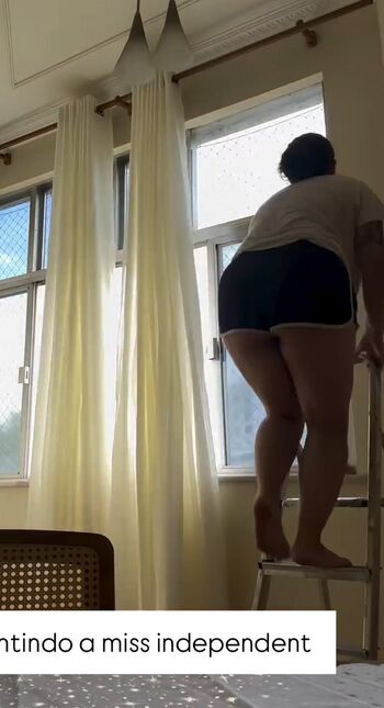 Full leaked Biologueirinha private onlyfans photo