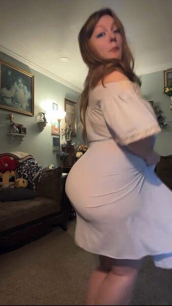 Full leaked Birdie moo private onlyfans photo