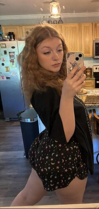 Full leaked Birdie moo private onlyfans photo