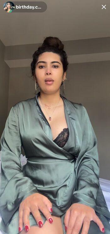 Full leaked Birthdaycakepop private photo