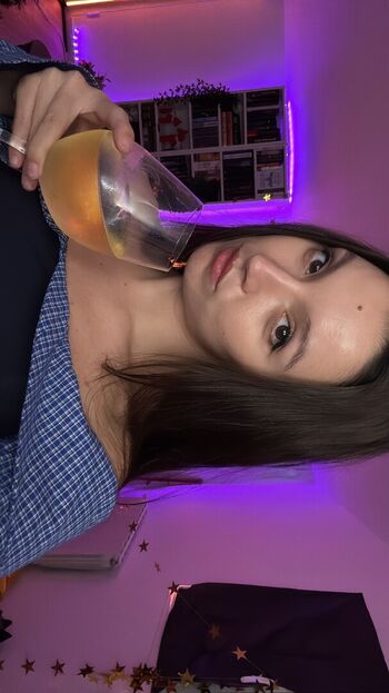 Full leaked Bisscute page private onlyfans photo