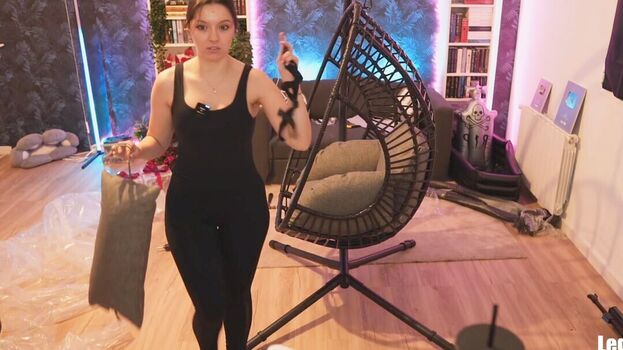 Full leaked Bisscute private photo