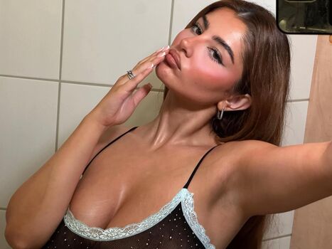Full leaked Bitasmeri private photo