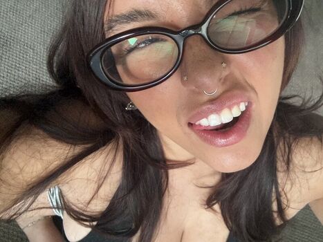 Full leaked Bittycrushx private photo