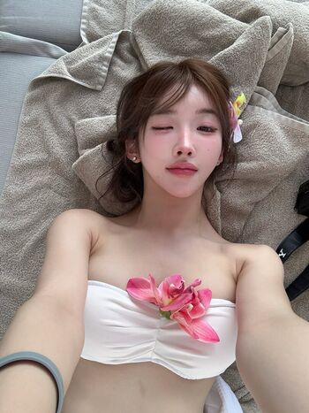 Full leaked Bjyuka page private onlyfans photo